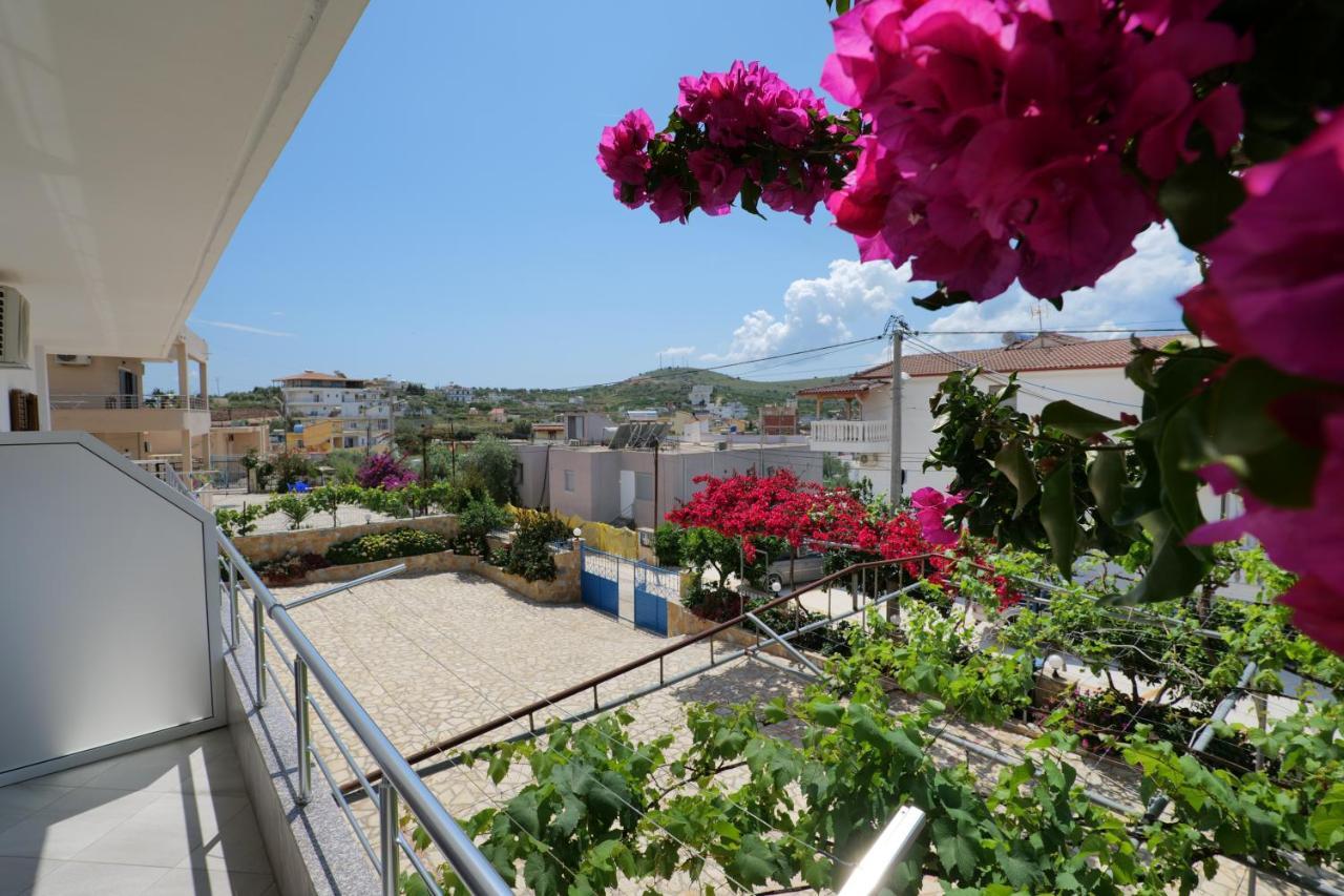 Vila Genci Ksamil Bagian luar foto