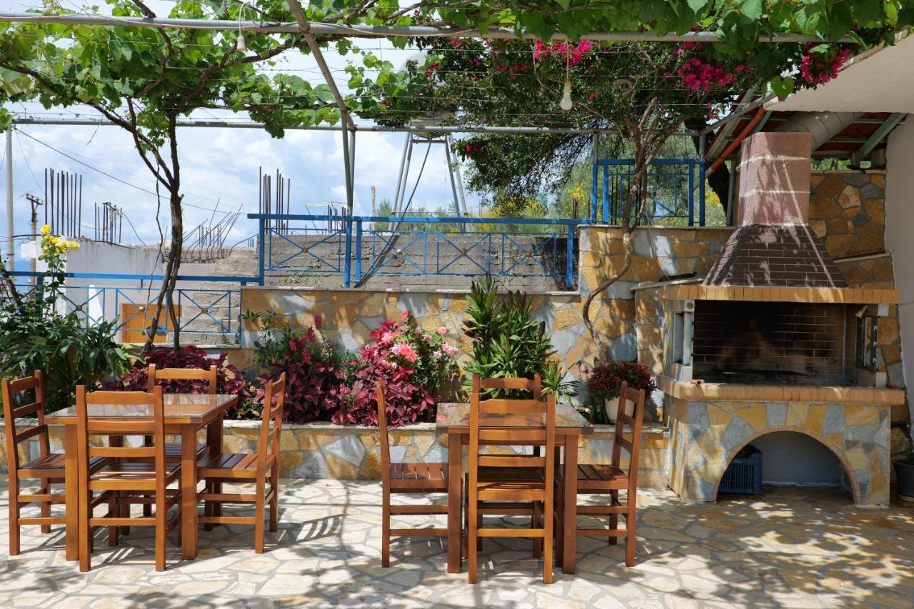 Vila Genci Ksamil Bagian luar foto