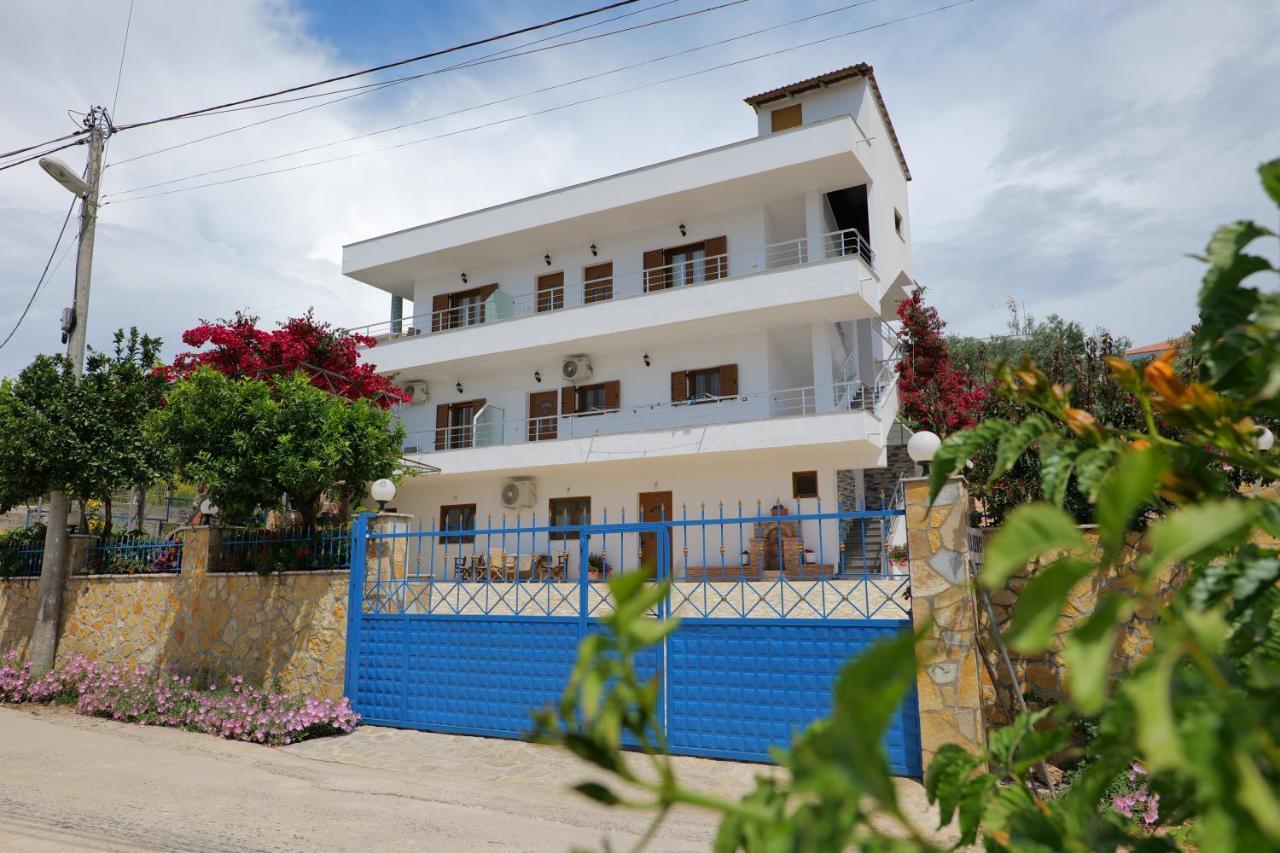 Vila Genci Ksamil Bagian luar foto